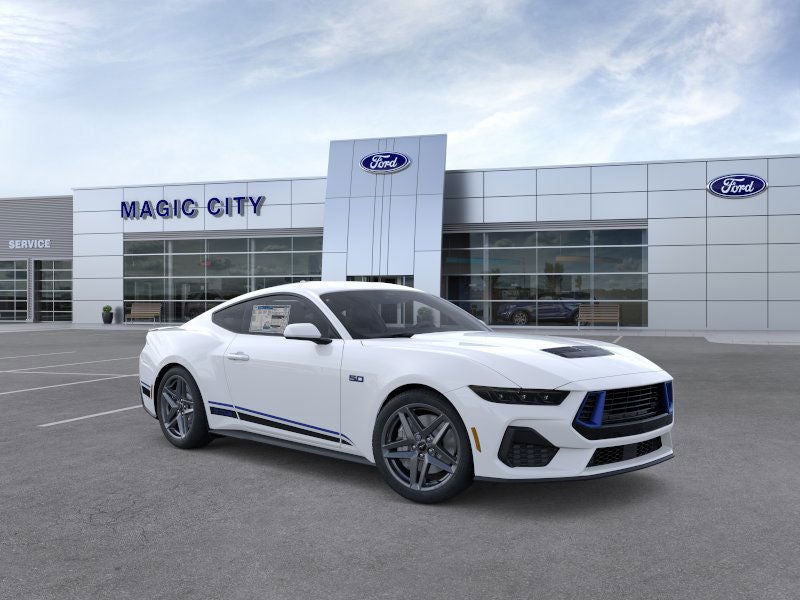 2025 Ford Mustang GT Premium Fastback