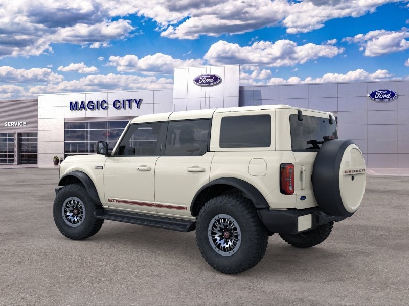 2026 Ford Bronco Outer Banks®
