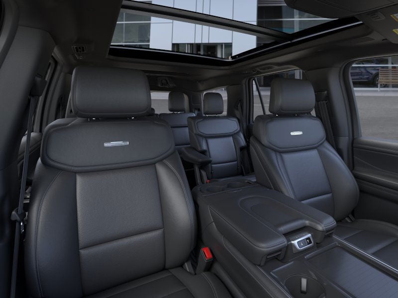 2025 Ford Expedition Platinum®