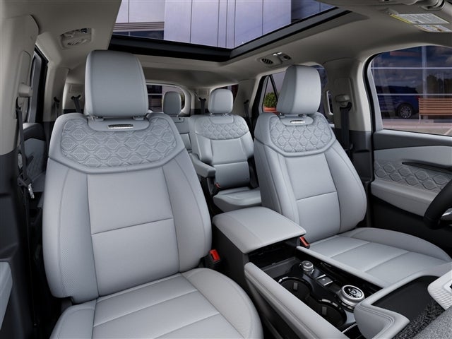 2027 Ford Explorer Platinum™