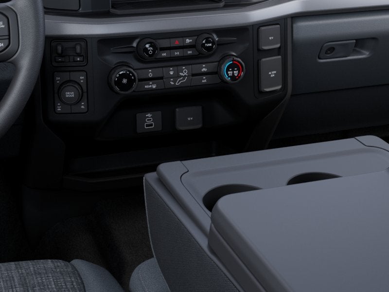 2027 Ford Super Duty F-250® XLT