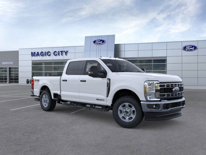 2026 Ford Super Duty F-250® XLT