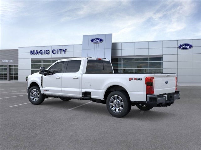 2025 Ford Super Duty F-350® Lariat®