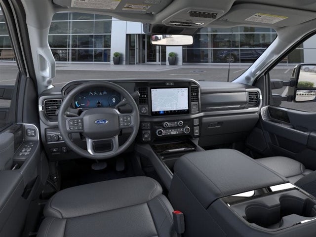 2025 Ford Super Duty F-350® Lariat®