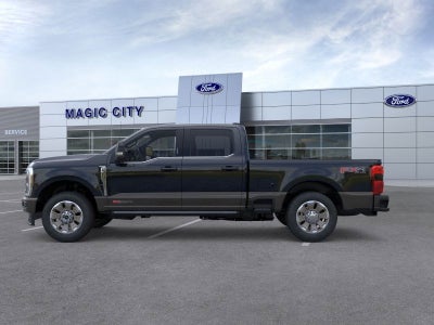 2025 Ford Super Duty F-350® King Ranch®