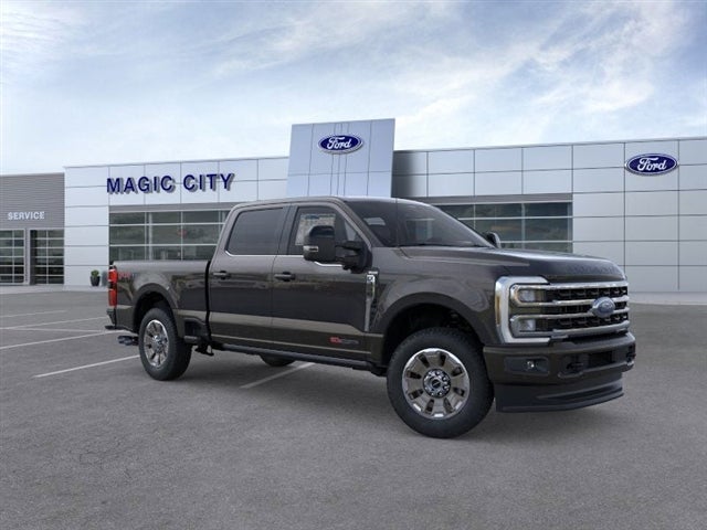 2025 Ford Super Duty F-350® King Ranch®