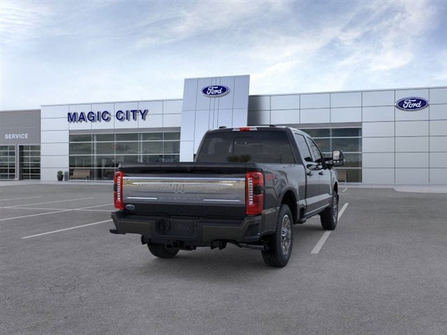 2025 Ford Super Duty F-350® King Ranch®