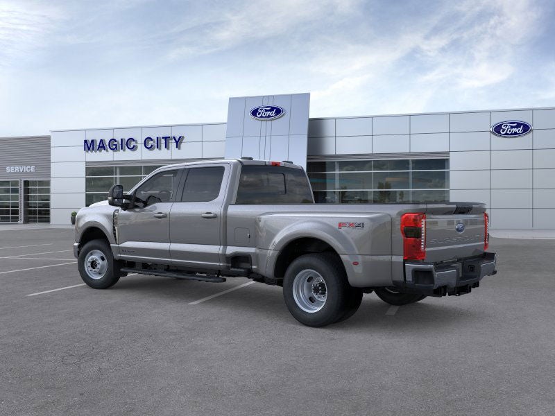 2026 Ford Super Duty F-350® XLT