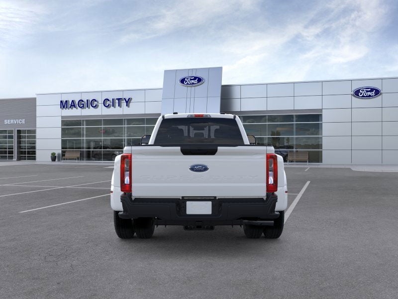 2026 Ford Super Duty F-350® XL