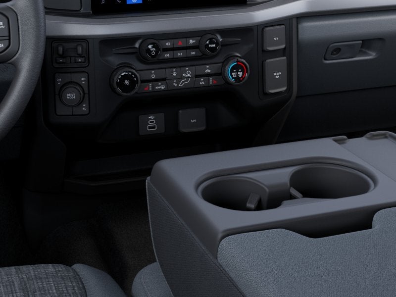2027 Ford Super Duty F-450® XLT
