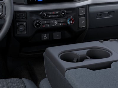 2027 Ford Super Duty F-450® XLT