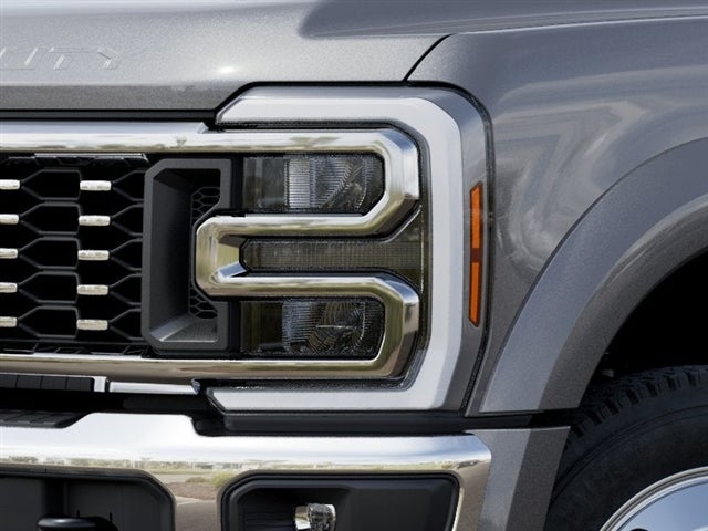 2027 Ford Super Duty F-450® XLT