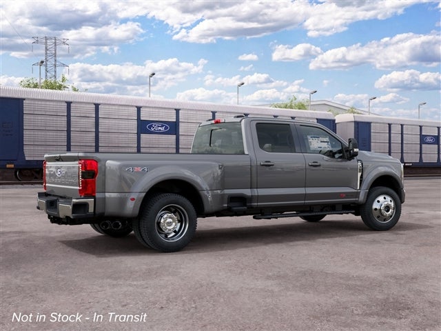 2027 Ford Super Duty F-450® XLT