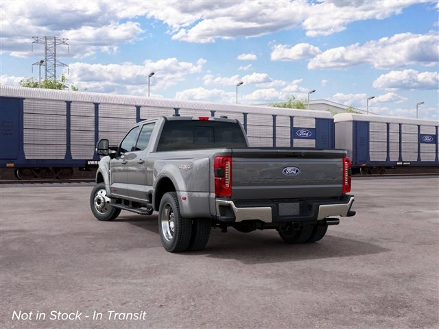 2027 Ford Super Duty F-450® XLT