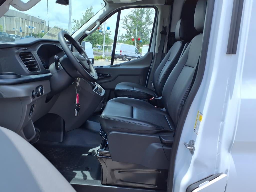 2025 Ford Transit Commercial Cargo Van