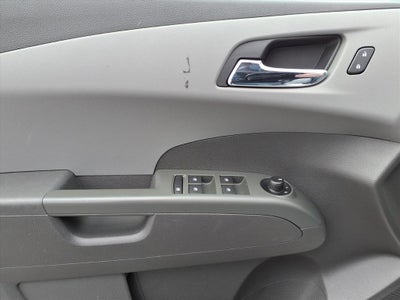 2020 Chevrolet Sonic FWD Sedan LT