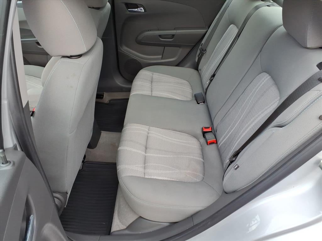 2020 Chevrolet Sonic FWD Sedan LT