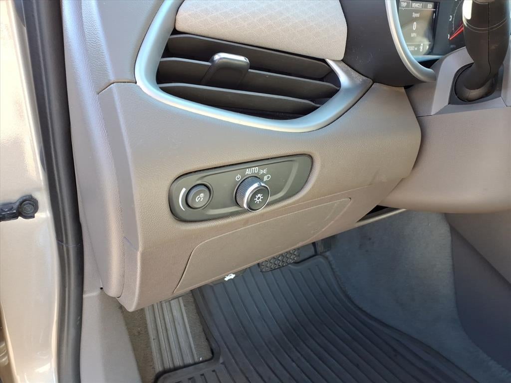 2022 Chevrolet Malibu FWD LS