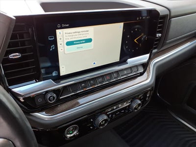 2022 Chevrolet Silverado 1500 4WD Crew Cab Standard Bed LT