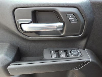 2022 GMC Sierra 1500 4WD Double Cab Standard Box Pro
