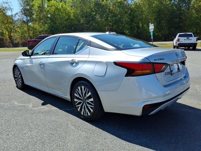 2023 Nissan Altima SV FWD