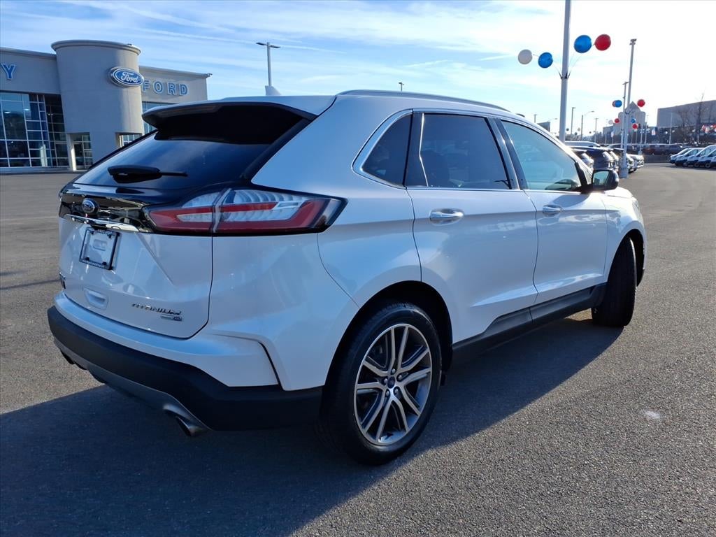 2019 Ford Edge Titanium