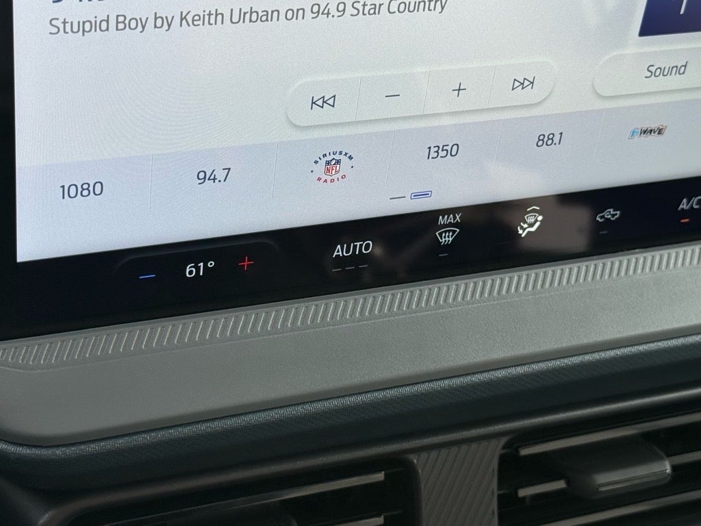 2025 Ford Maverick XL