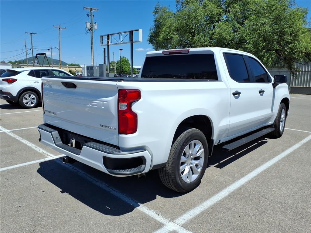 2022 Chevrolet Silverado 1500 LTD 2WD Crew Cab Short Bed Custom