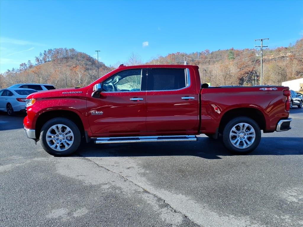 2025 Chevrolet Silverado 1500 4WD Crew Cab Short Bed LTZ