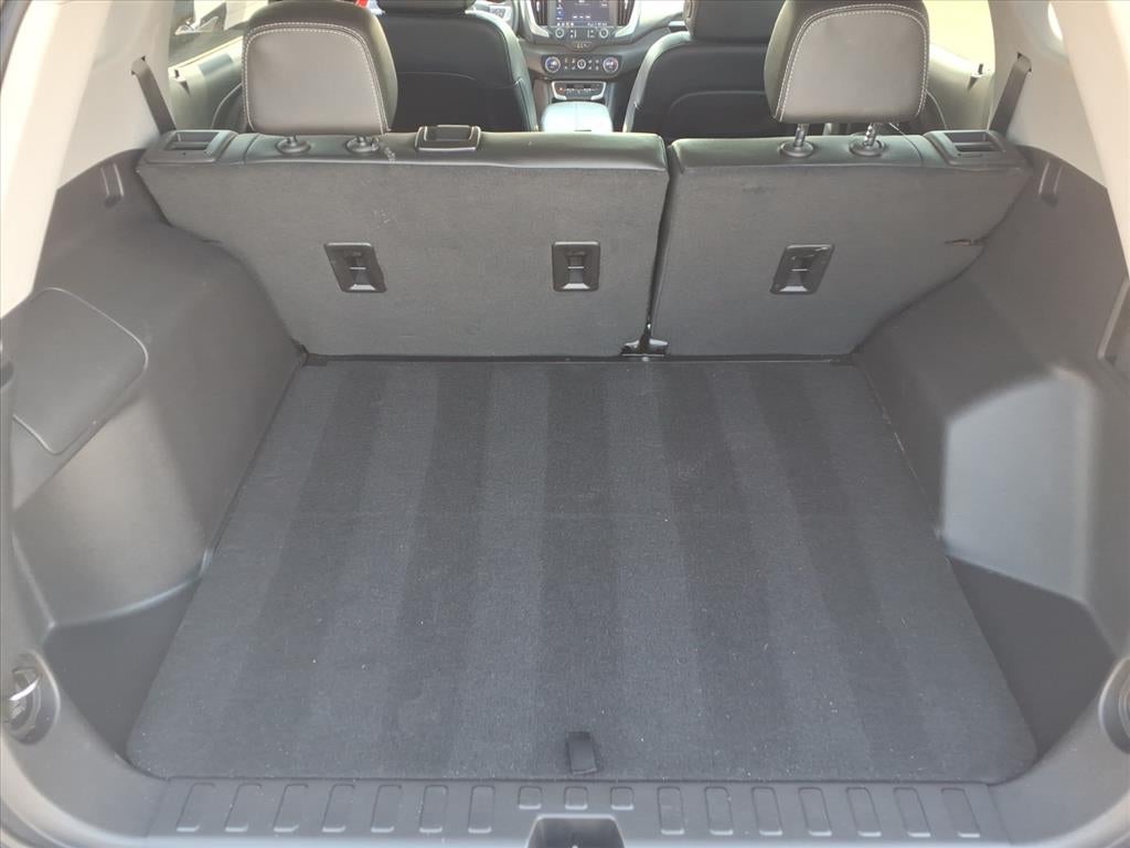 2024 GMC Terrain AWD SLT