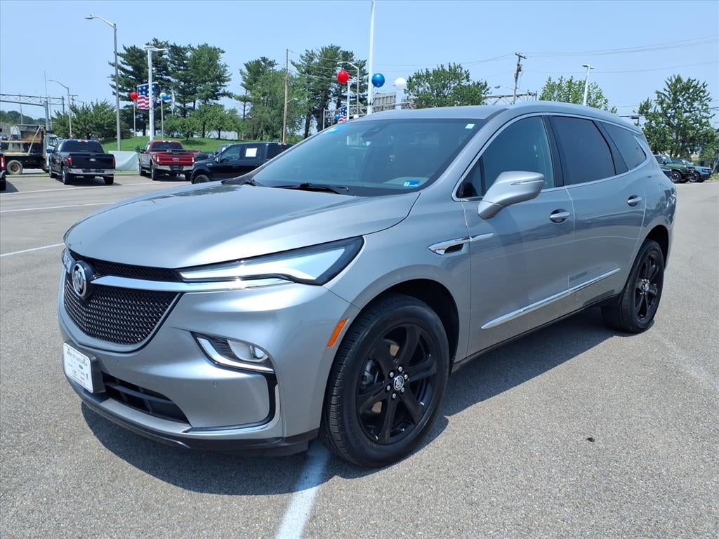 2023 Buick Enclave Essence FWD