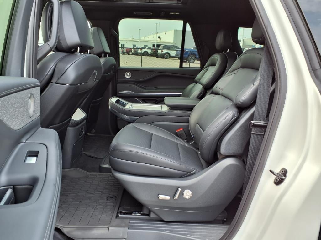 2025 Lincoln Navigator Reserve-L